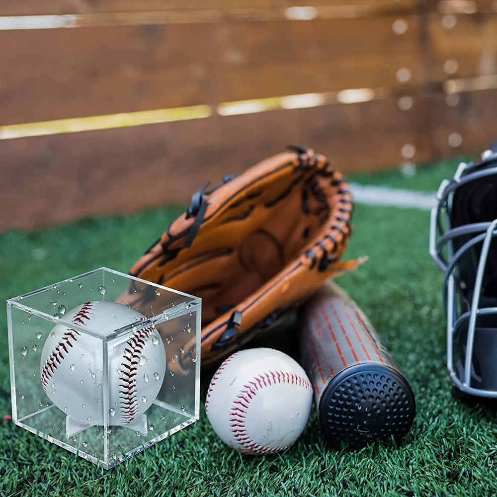 Acrylic Baseball Box Display B - Badminton Europe recensie en prijs